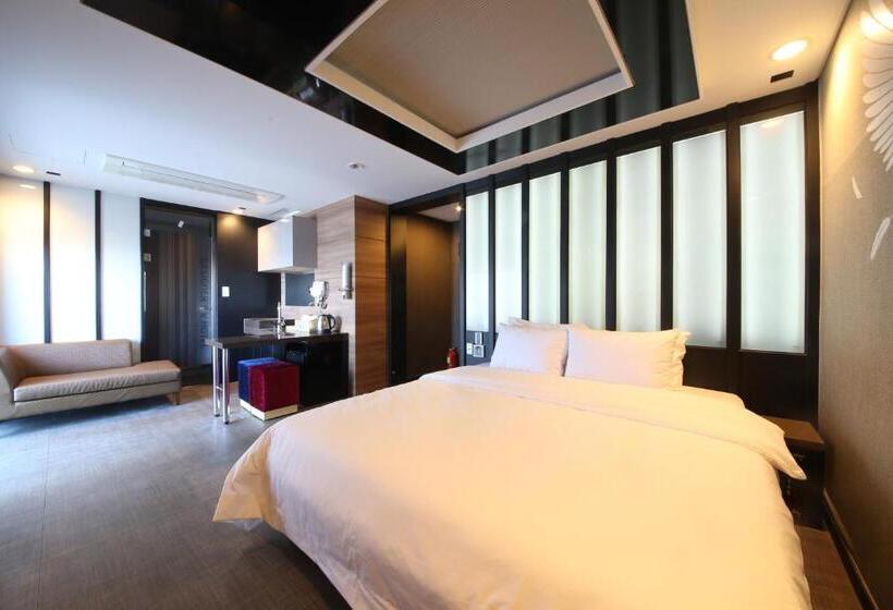 海景标准间带阳台, Moonbay