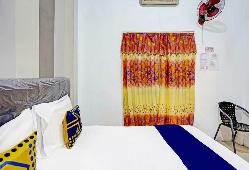 Standard-huone, Spot On 90943 Mochi 88 Homestay