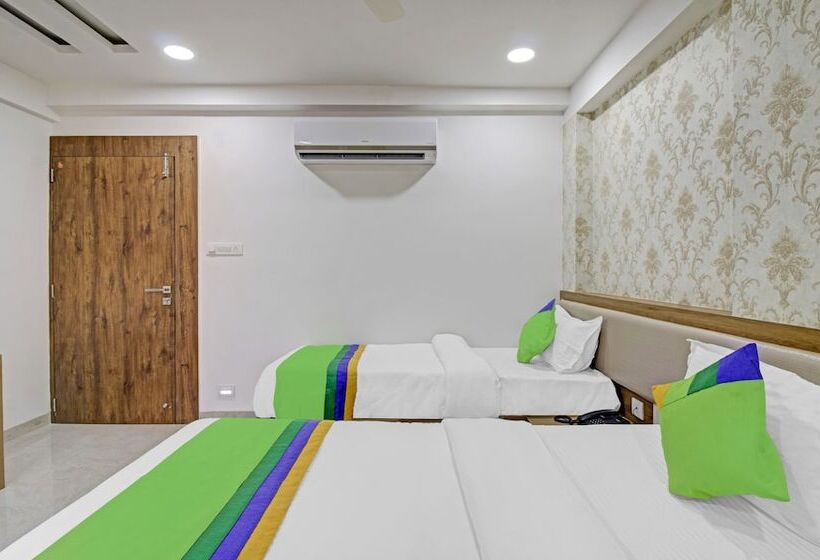 Номер Стандарт, Treebo Chandraprasth Residency
