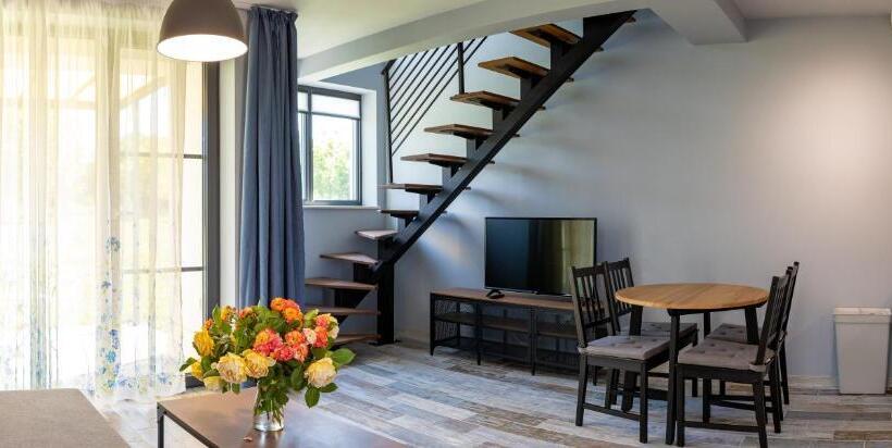 ２ベッドルームハウス, Luxury Apartment Vodolei