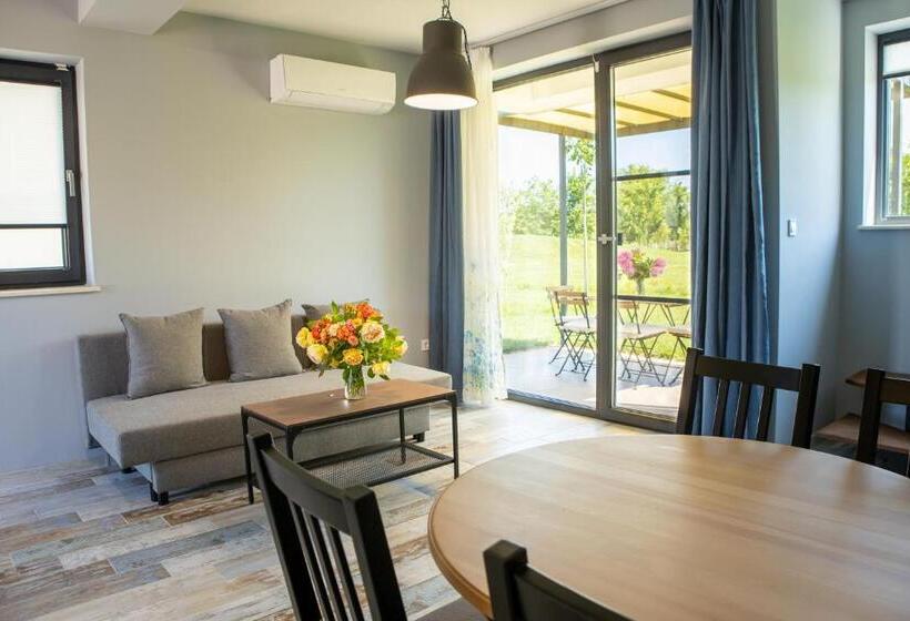 ２ベッドルームハウス, Luxury Apartment Vodolei