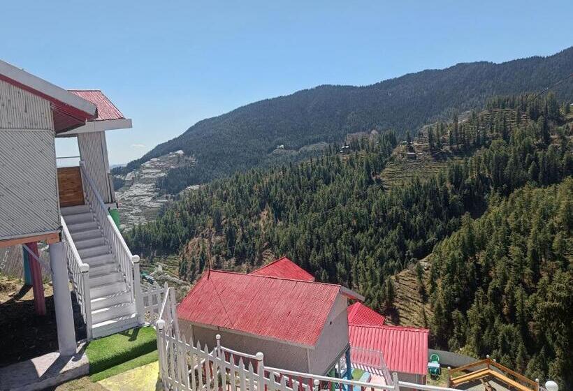 غرفة عائلية, The Wonderland Cottages & Cafe