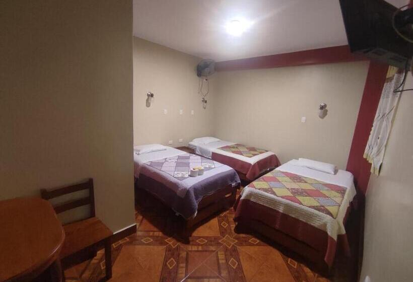 Номер Стандарт Трехместный, Hostal Kan Kun Ii