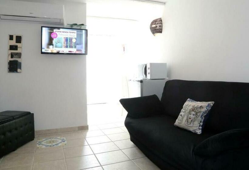 غرفة قياسية, La Scalinata Home Apartment