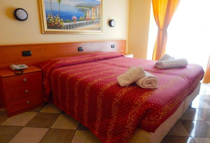 Апартаменты 1 Спальня, Residence Hotel Isabella