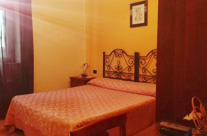 חדר סטנדרט לשלושה, Agriturismo Santa Barbara