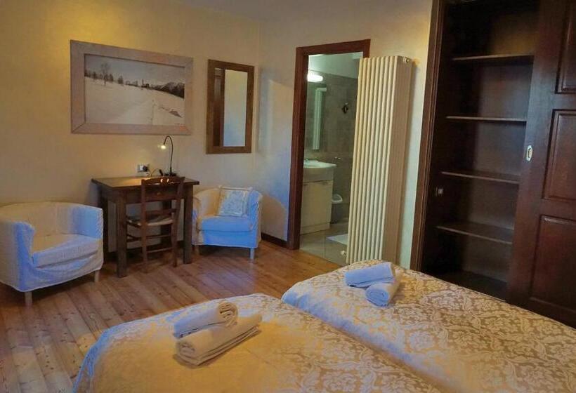 Номер Стандарт Вид на Горы, Pensione Albergo Diffuso Ceaglio Valle Maira