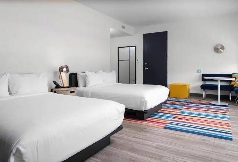 اتاق استاندارد, Aloft Savannah Airport