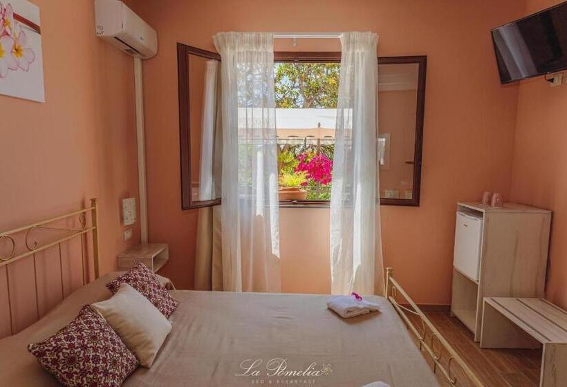 חדר סטנדרט מותאם לאדם עם מוגבלויות, La Pomelia B&b Sofia