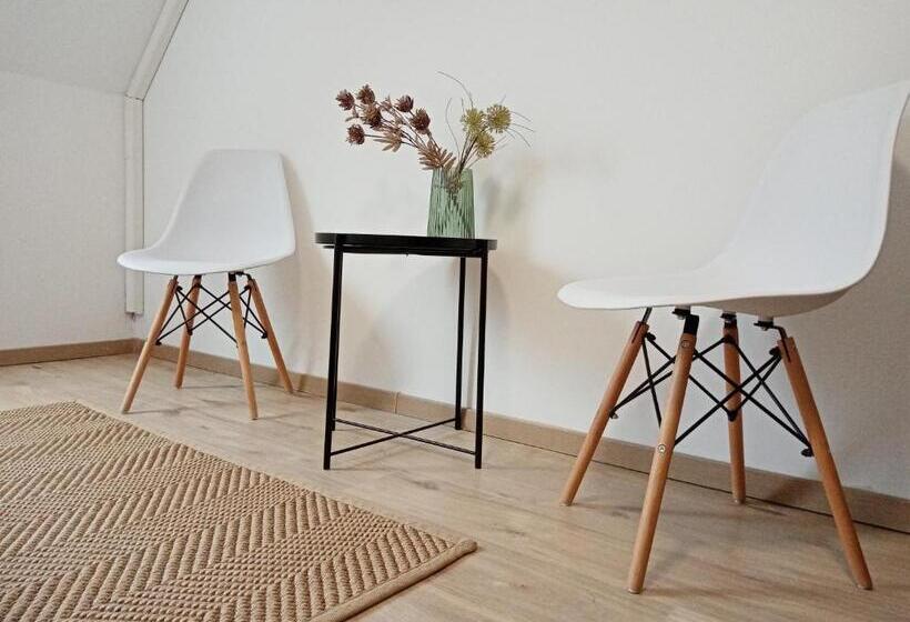 חדר דלוקס, Hencz Vendégház