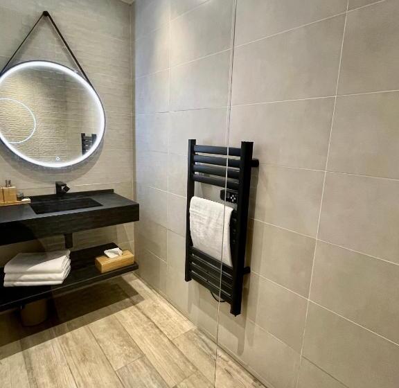 اتاق سوپریور, Le S