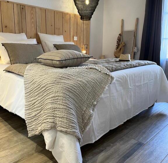 高级大房间, Le S