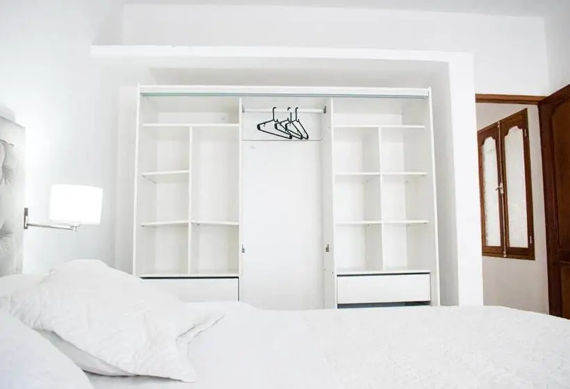 Deluxe Zimmer Kingsize Bett, Sommer Y Sol