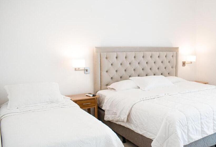 标准三人间, Sommer Y Sol