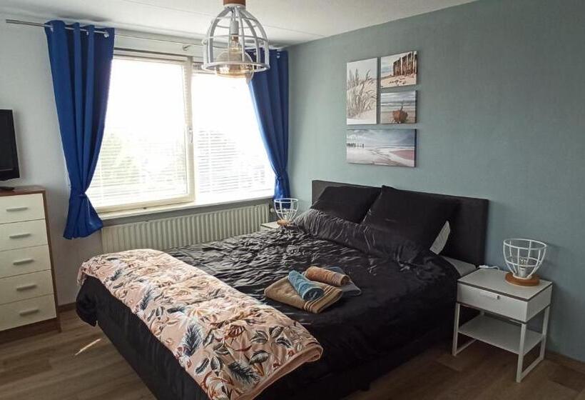 آپارتمان 2 خوابه, Breakfast At Carin’s