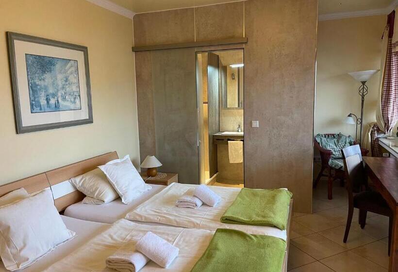 침실 1개 발코니 아파트, Gambrinus Arnsberg