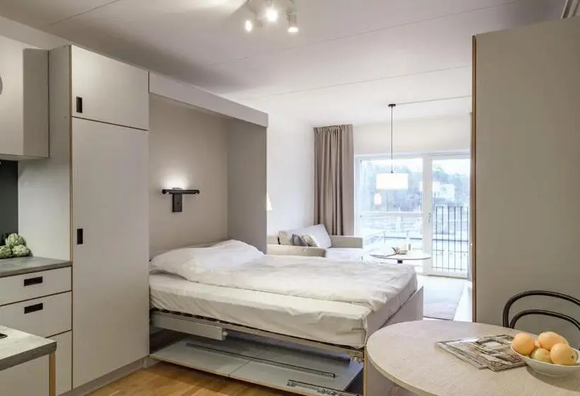 استودیوی استاندارد, Boo Boo Living