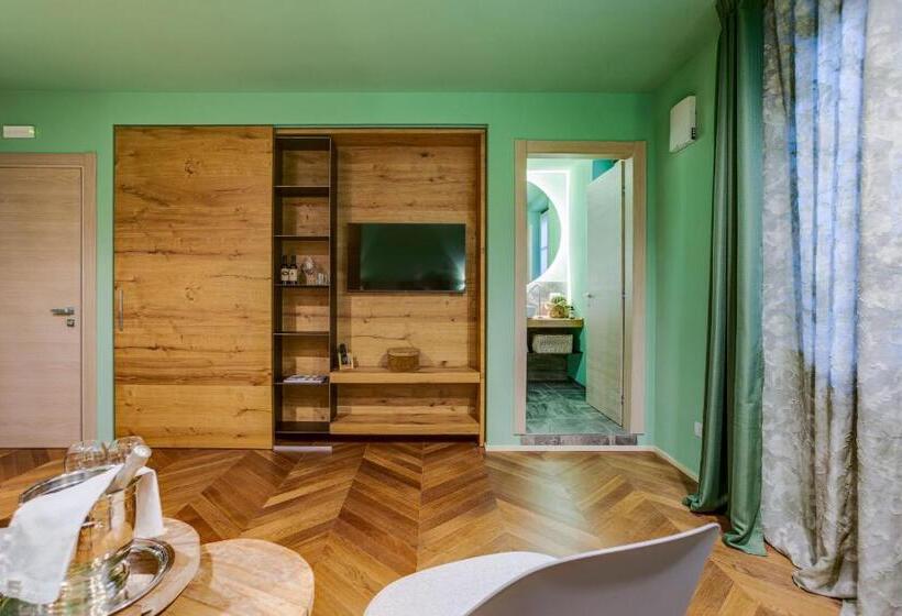 スイート, Borgo Impero