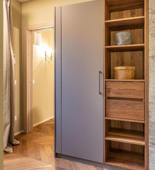 デラックスジュニアスイート, Borgo Impero