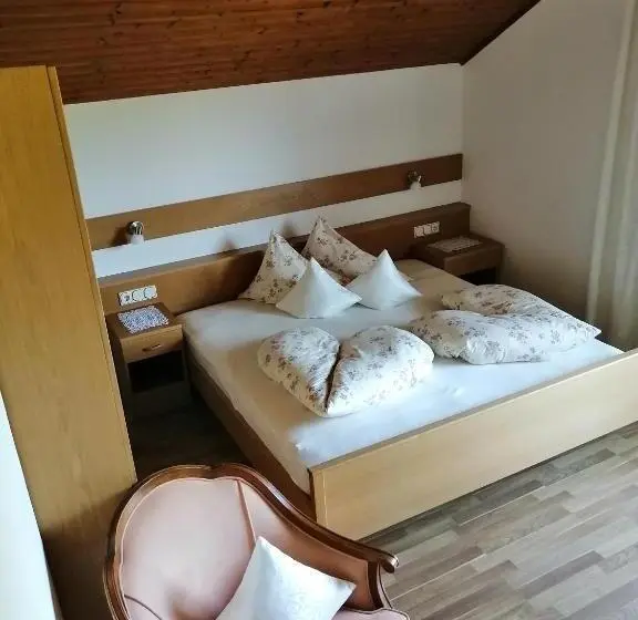 اتاق استاندارد با بالکن, Haus Ebner Eppan An Der Weinstraße St Pauls
