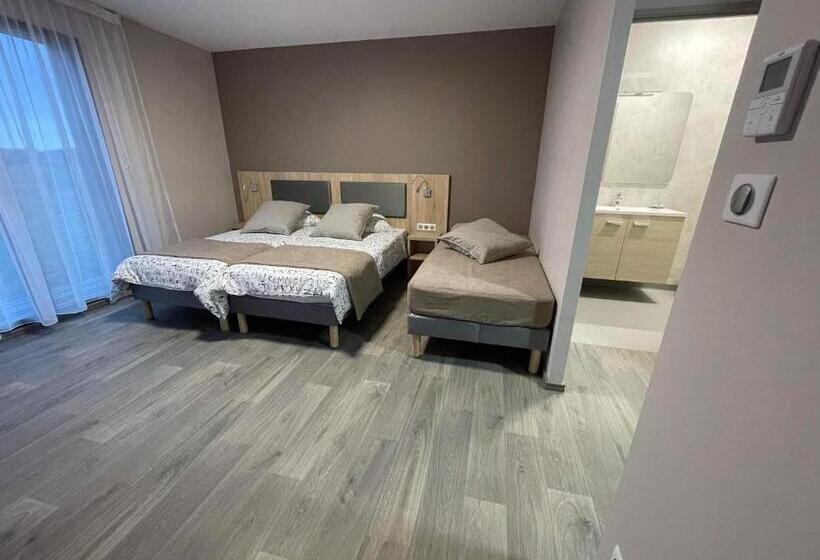 デラックスルーム, Hôtel Maas