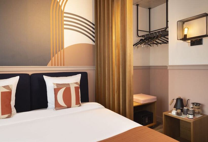 اتاق سوپریور, La Belle Ville