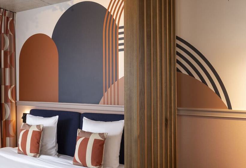 اتاق سوپریور, La Belle Ville