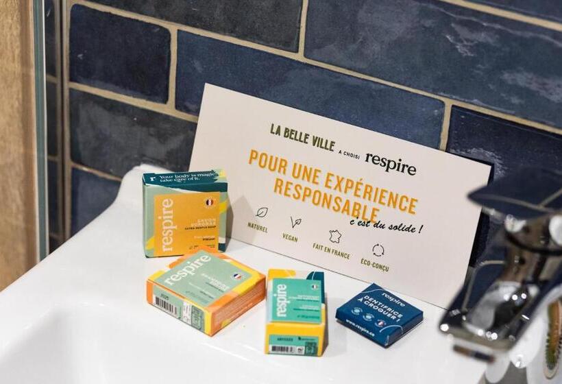 اتاق استاندارد, La Belle Ville