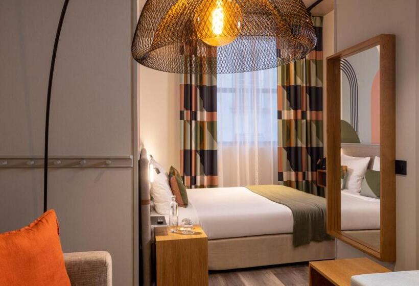 سوئیت 2 خوابه, La Belle Ville