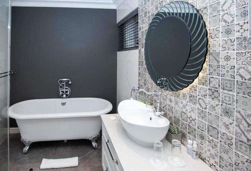 デラックスルーム, Milner House Kimberley