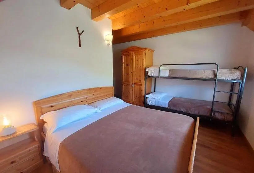スタンダード４人部屋, Rifugio Fornas