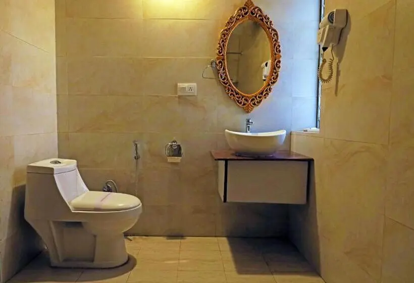 ガーデンビューファミリールーム, The Neeraj Ganga Heritage Palace