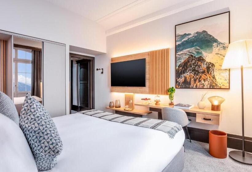 Номер Стандарт Вид на Горы, Villars Palace