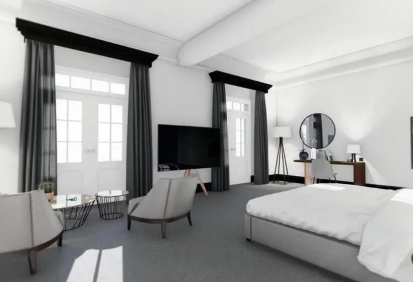 バルコニー付きデラックスルーム, Villars Palace