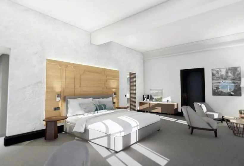 バルコニー付きデラックスルーム, Villars Palace