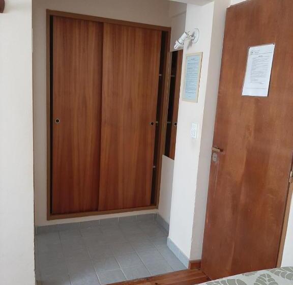 اتاق استاندارد, Lowcost Madryn