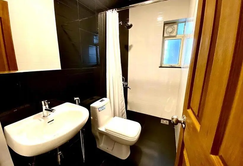 デラックスルーム, Kamats Hilltop Leisure