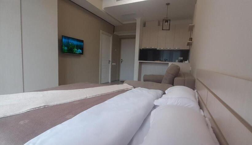 اتاق لوکس, Tsaghkadzor, Alvina Complex Apartment 163