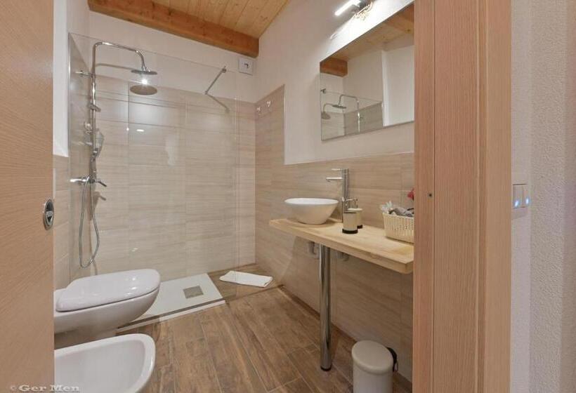 Семейный Номер, Ossola Dal Monte Affittacamere