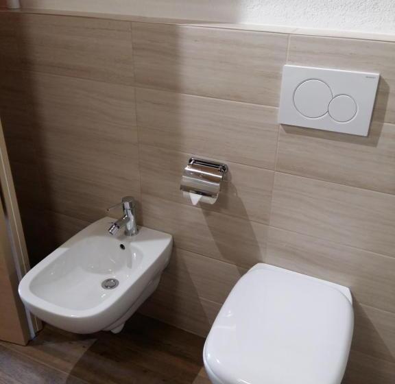 Семейный Номер, Ossola Dal Monte Affittacamere