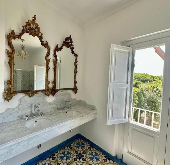 سوئیت جونیور خانوادگی, Villa De Cillis Carafa