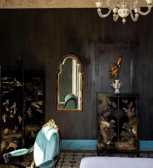 سوییت جونیور با چشم‌انداز دریا, Villa De Cillis Carafa