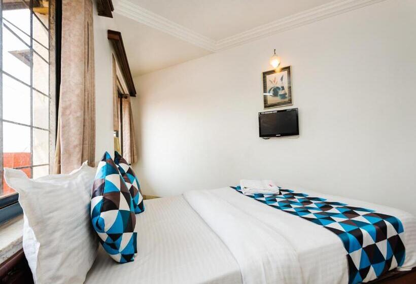 スタンダードルーム, Galaxy Opp Surat Railway Station