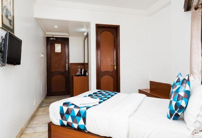 スタンダードルーム, Galaxy Opp Surat Railway Station