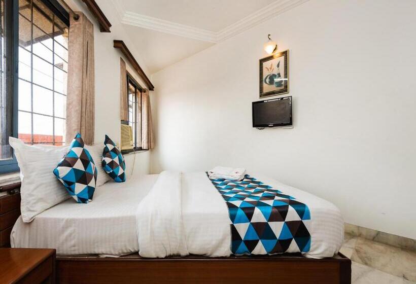 スタンダードルーム, Galaxy Opp Surat Railway Station