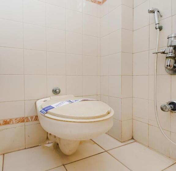 スタンダードルーム, Galaxy Opp Surat Railway Station