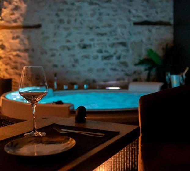 자쿠지 스위트, Love Suites & Spa Le Chai Avec Lit Rond