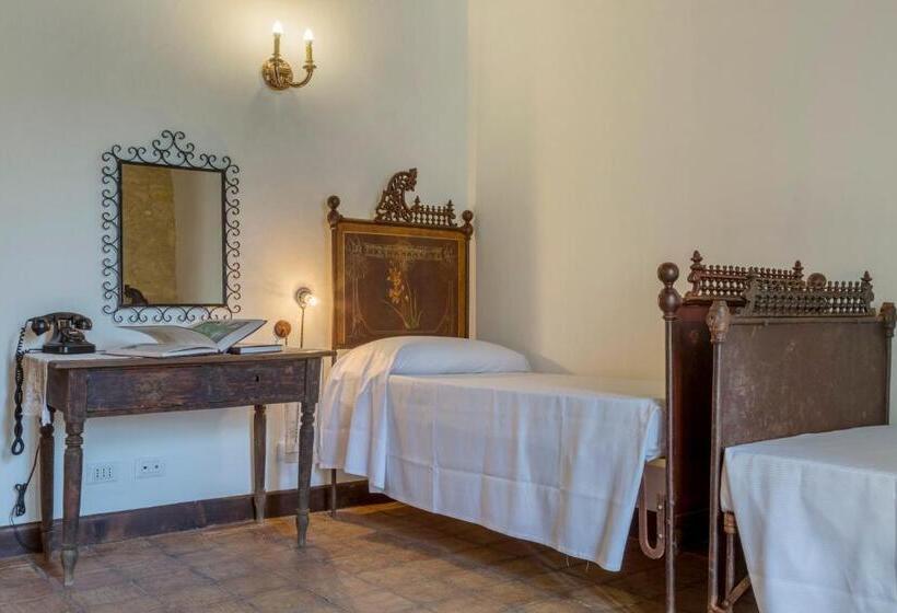 חדר קלאסי לארבעה, Masseria Fortificata Lo Zafferaneto