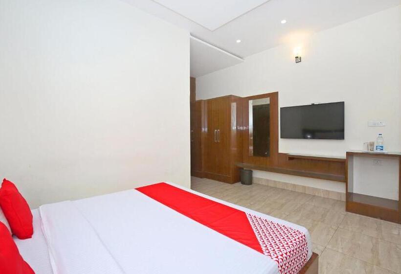 디럭스 룸, Oyo 12766 Nimantran Resort