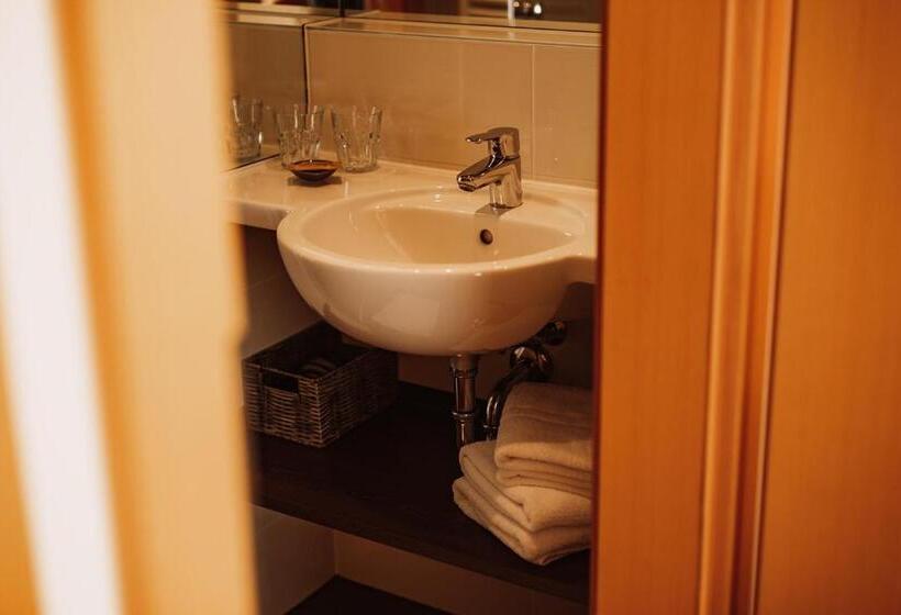 غرفة قياسية مزوَّدة بشُرفة, Weingut Kollerhof Am Eichberg